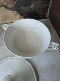 Beboterde creme dekschaal