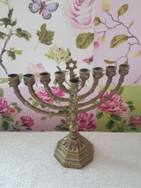 Koperen joodse kandelaar menorah