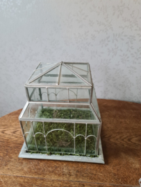 Brocante tuin cloche tuinkastje