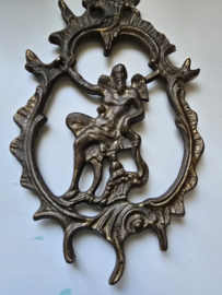 Messing ornament klok saturnus