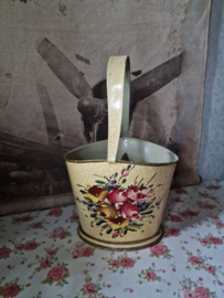 Brocante blikken bestek mand