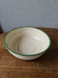 Creme emaille schaal