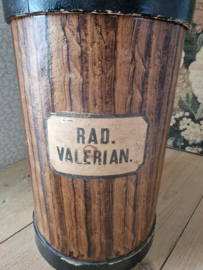 Antieke apothekerspot rad valerian