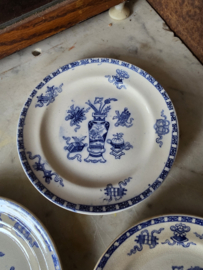Ontbijtbordjes potiche kinderservies petrus regout