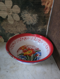 Diepe emaille schaal bloemen