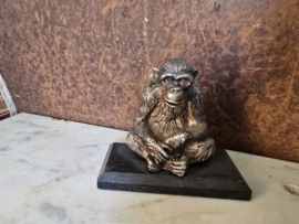 Verzilverd beeldje chimpansee WNF