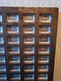 Oude chocoladevorm mal driessen carro