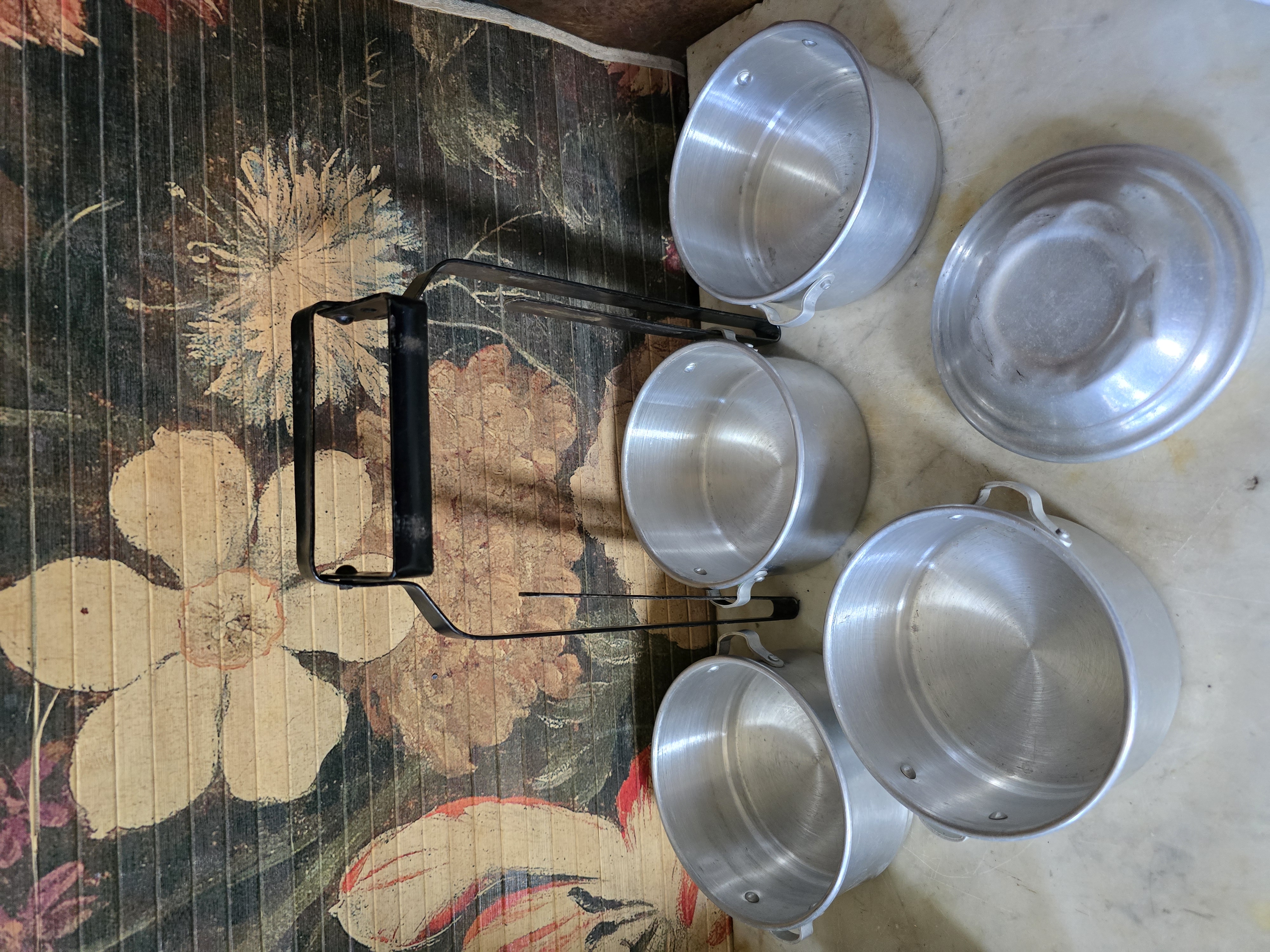 Aluminium rantang gamel
