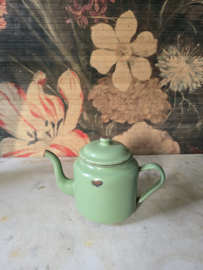 Reseda groen emaille theepot