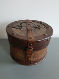 Rond houten koffertje kistje