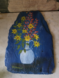 Schilderijtje op leisteen kan boeket bloemen