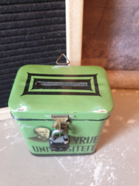 Oud groen blikken collectebusje vrije universiteit