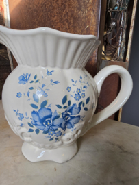 Brocante lampetkan met schaal bloemetjes