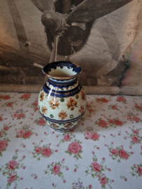 Majolica vaasje