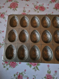 Bonbon chocolademal paaseitjes nr1