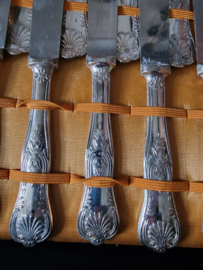 Brocante verzilverd bestek in doos