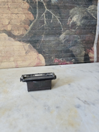 Puntenslijper typemachine nr37