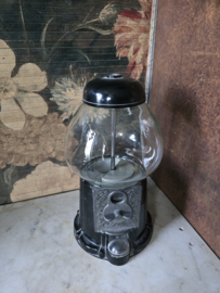 Kauwgomballen automaat zwart