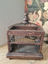 Antiek houten vogelkooitje