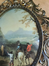 Oude koperen barok lijst met bolglas