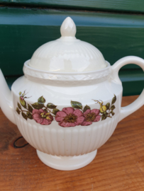 Theepot wedgwood briar rose