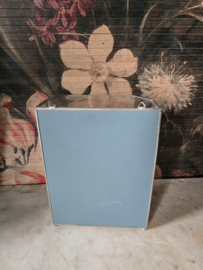 Oud glazen pronkkastje vitrinekastje