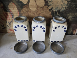 Antieke koffie thee suiker potten