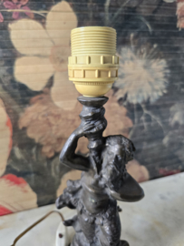 Antiek messing lampenvoet Neptunus