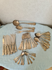 Oud brocante verzilverd bestek