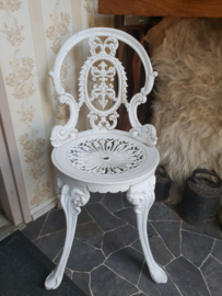 Wit brocante tuinstoeltje stoeltje