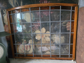 Oud glas in lood raam