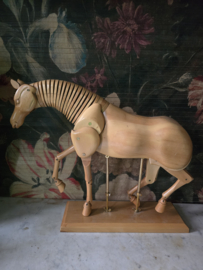 Anatomisch houten ledenpaard