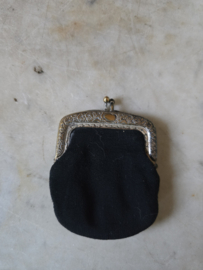 Antiek petit point beursje nr2