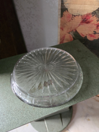 Kristallen stolp met onderbord