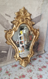 Brocante oude spiegel