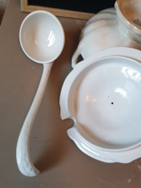 Oude soepterrine petrus regout nr3