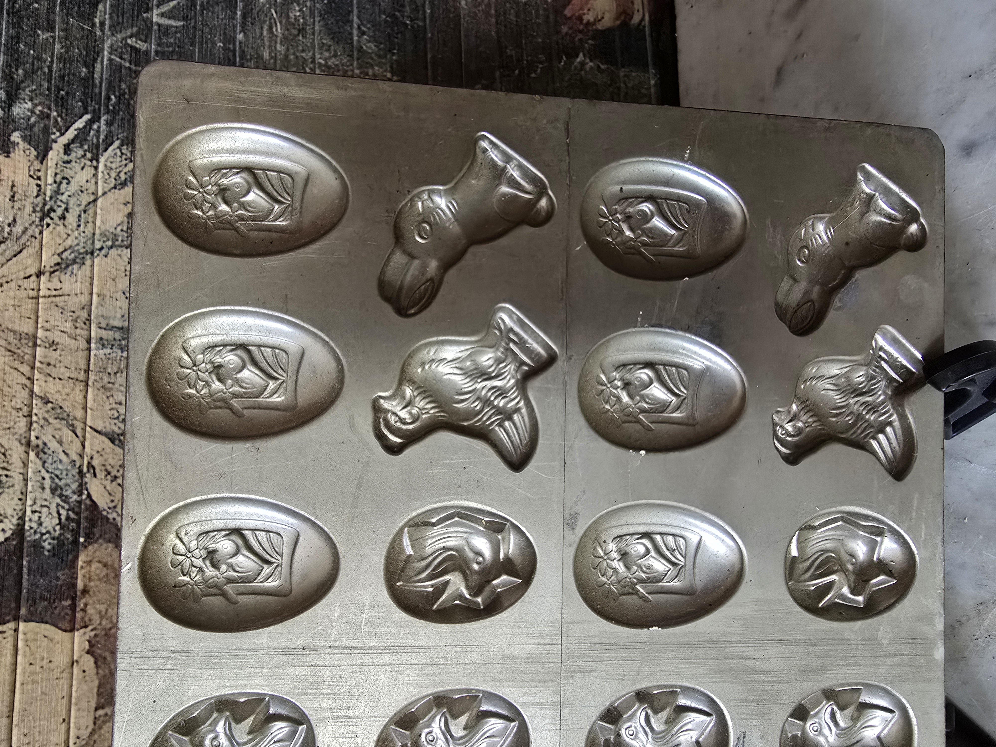 Oude chocolademal pasen