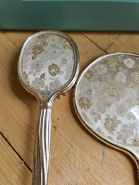 Brocante handspiegel met borstel