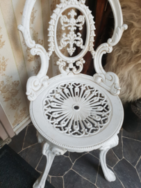 Wit brocante tuinstoeltje stoeltje