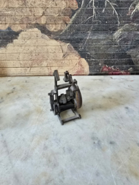 Puntenslijper klok nr45