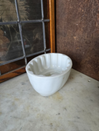 Oude puddingvorm