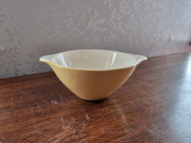 Pastel soepkom petrus regout geel nr1
