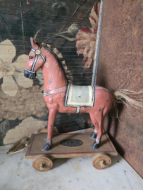Oud houten paard trekpaard