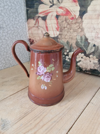 Bruin emaille koffiepot rozen