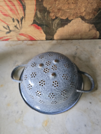 Grijs gewolkte emaille vergiet nr3