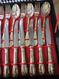 Oud brocante verzilverd bestek