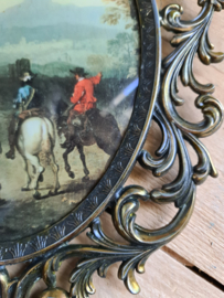 Oude koperen barok lijst met bolglas