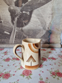 Beboterd melkkannetje art deco