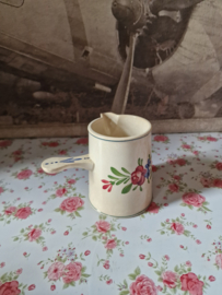 Oud stroopkannetje rusticana