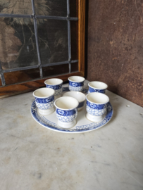 Eierdopjes met onderbord butterflij servies